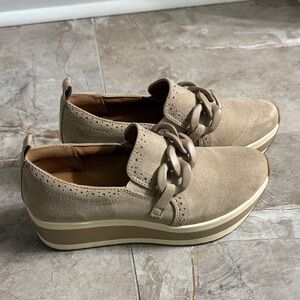 Womens Beige Chain Loafers